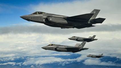 Avión de combate F-35A