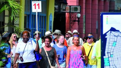 Para 2018 se prevé el arribo de más de cinco milliones de visitantes de Cuba