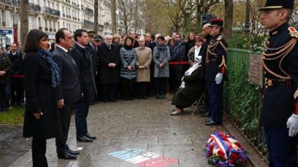 Homenajes a la vísctimas de atentado en Charlie Hebdo