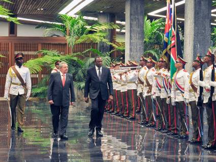 Raúl y el presidente de Kenya