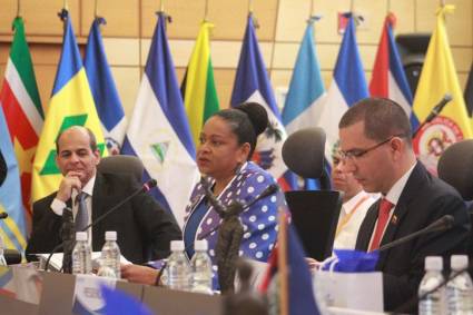 Solicitarán a ONU reconocimiento del Caribe como zona especial