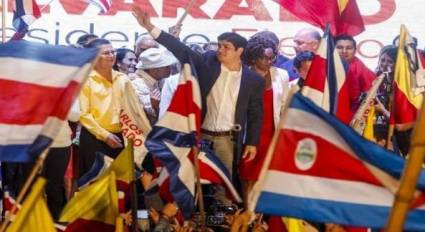 El Tribunal Supremo de Elecciones indicó que Carlos Alvarado, del gobernante Partido Acción Ciudadana, ganó la segunda vuelta de los comicios