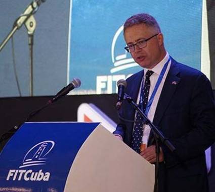 Nigel Baker elogió a Cuba en FitCuba 2018.