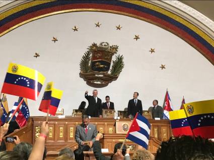 Miguel Díaz-Canel destacó la victoria democrática del pueblo venezolano en las elecciones y su importancia para América Latina