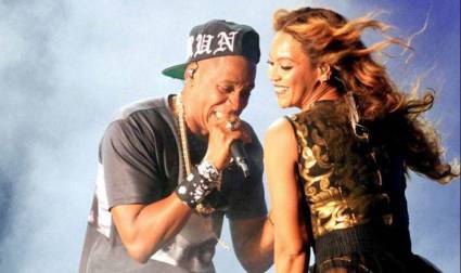 Cantantes Beyoncé y Jay Z estrenan su primer disco en conjunto