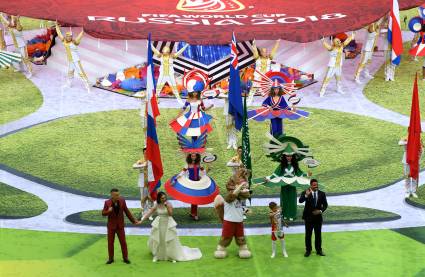 Robbie Williams y Aida Garifullina animaron el Olímpico con su música