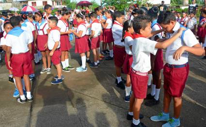 Más de 800 pioneros ingresaron a la OPJM en Isla de la Juventud