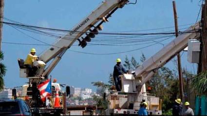 Regresa la electricidad a Puerto rico