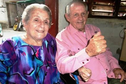 Blanca y esposo Chicho