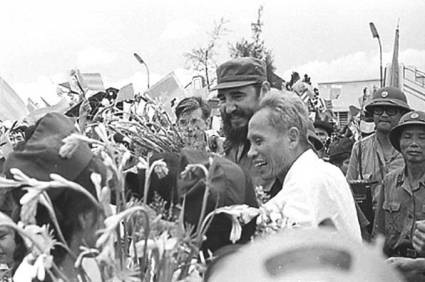 Fidel y primer ministro Pham Van Dong