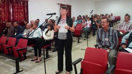 Colaboradores cubanos en Angola y su propuesta de Constitución para Cuba
