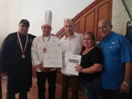 Chef de Cocina Internacional Jorge Luis Peña