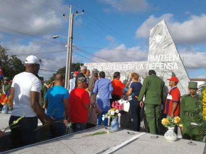 Tributo a la vocación internacionalista de Cuba