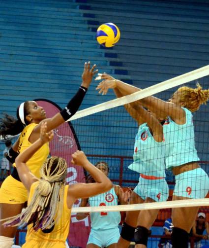 Campeonato Nacional de voleibol femenino