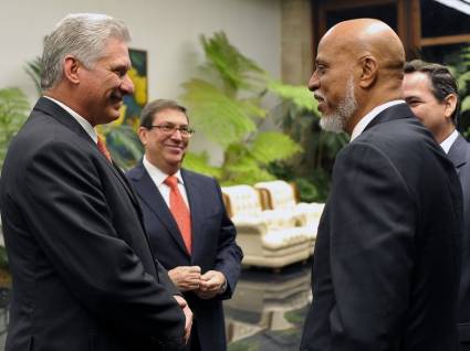Miguel Díaz-Canel Bermúdez y el Primer Ministro de Belice