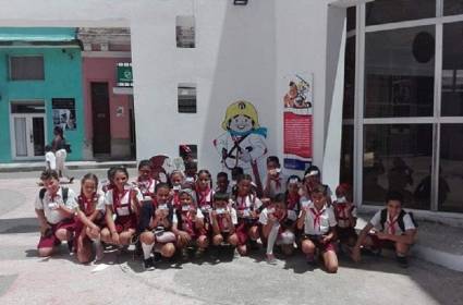 Crean cineclub infantil Elpidio Valdés
