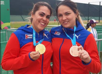 Primertas medallas cubanas, en el tiro