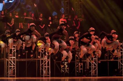 Danza Contemporánea de Cuba ha sabido mantener en alto el legado del maestro Ramiro Guerra, quien la fundó el 25 de septiembre de 1959.