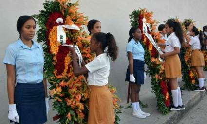 Homenaje a los caídos el 30 de noviembre