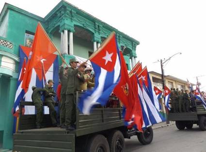 El pueblo de Camagüey volvió a la Plaza de la Libertad para rememorar los días gloriosos de la caravana de la libertad