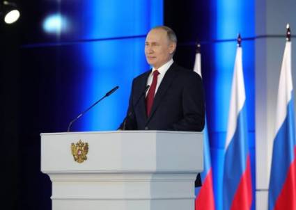 Putin propuso transferir al Parlamento la potestad de aprobar las candidaturas de Primer Ministro y miembros del Gobierno