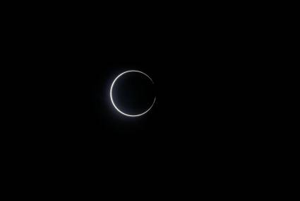 El raro eclipse de «anillo de fuego»