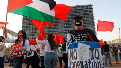 En junio pasado, en Tel Aviv, se manifestaron contra la anexion israeli de Cisjordania