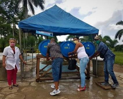 En Santiago de Cuba se han revitalizado los puntos de contención de viajeros a la entrada de municipios y la provincia, a fin de minimizar el riesgo de introducción del virus