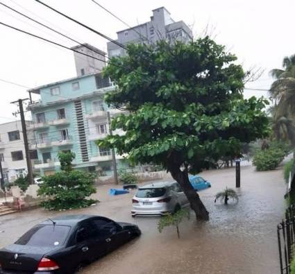 Zonas bajas inundadas en La Habana