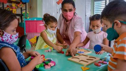 Reincorporación de los niños a los centros educativos