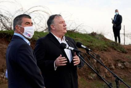 Pompeo se desplazó al viñedo de Psagot, entre Jerusalén y la ciudad palestina de Ramala, escoltado por un importante dispositivo militar.