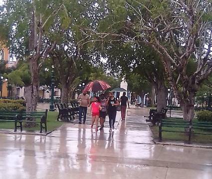  Ciego de Ávila tuvo un sábado con lloviznas intermitentes, como antesala de las precipitaciones que traerá la tormenta tropical Eta