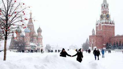 Moscú ha sido sepultada por la nieve gracias a una nevada de proporciones épicas