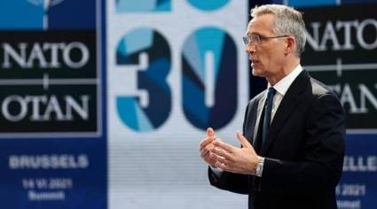 Jens Stoltenberg apuntó a la necesidad de colaborar con China en asuntos como el control de armas o el cambio climático