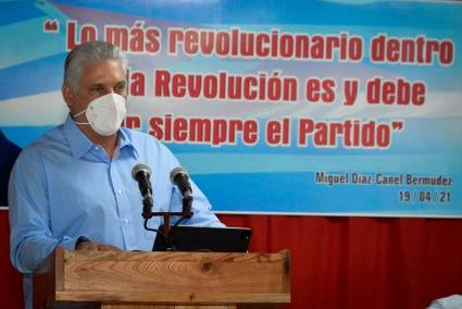Miguel Díaz-Canel Bermúdez  en la visita de trabajo a Cienfuegos