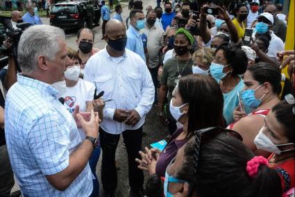 Miguel Díaz-Canel en La Timba