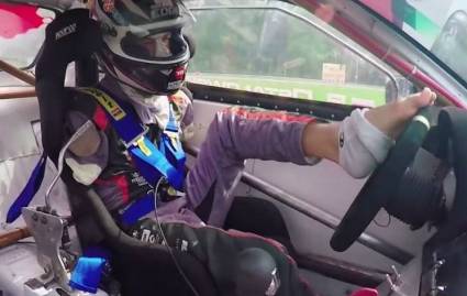 Bartek Ostalowski, un polaco que hace drifting ¡sin brazos!