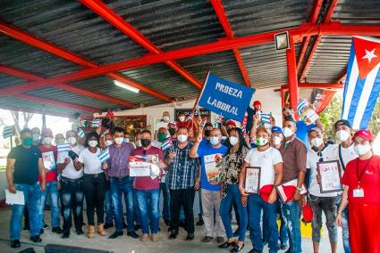 El colectivo de la UEB Plantas Industriales, en la Acinox, está compuesto fundamentalmente por jóvenes.