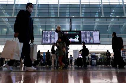 Japón refuerza medidas de cuarentena a viajeros