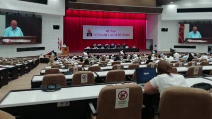 III Pleno del Comité Central del Partido Comunista de Cuba