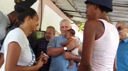 Díaz-Canel visita reparto afectado por inundaciones