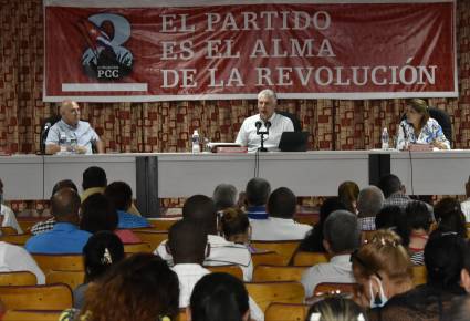 Visita de Miguel Díaz-Canel Bermúdez a Mayabeque