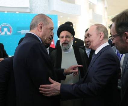 Los presidentes de Rusia, Irán y Turquía coincidieron en que las fuerzas de Estados Unidos deben salir del territorio sirio.