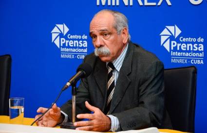 El doctor Jorge González Pérez