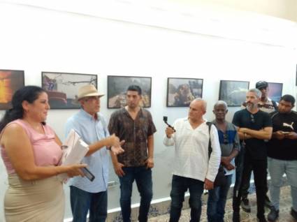 Rinde la Upec homenaje a periodistas y fotorreporteros que cubrieron los trágicos sucesos a inicios de agosto