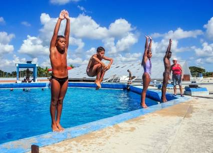 Los alumnos de la Mártires de Barbados