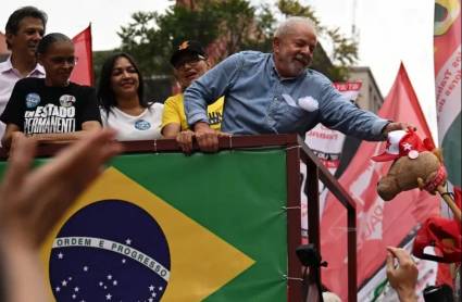 En los estados del nordeste, Lula da Silva había arrasado durante la primera vuelta, sacando un 70% frente a poco menos del 30% que había obtenido Bolsonaro, porcentajes que se repitieron este domingo
