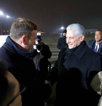 Reciben a Presidente cubano, Miguel Díaz-Canel Bermúdez, en Moscú