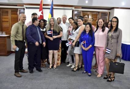 Miguel Díaz-Canel en San Vicente y las Granadinas