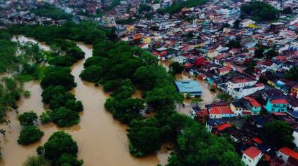 Por causa de las lluvias ocurrieron deslaves en Sao Pablo